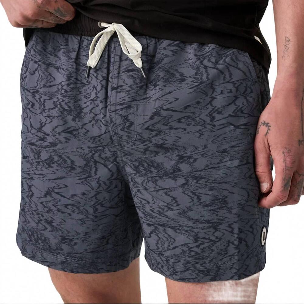 NEW VUORI lined kore short in moonlight sand